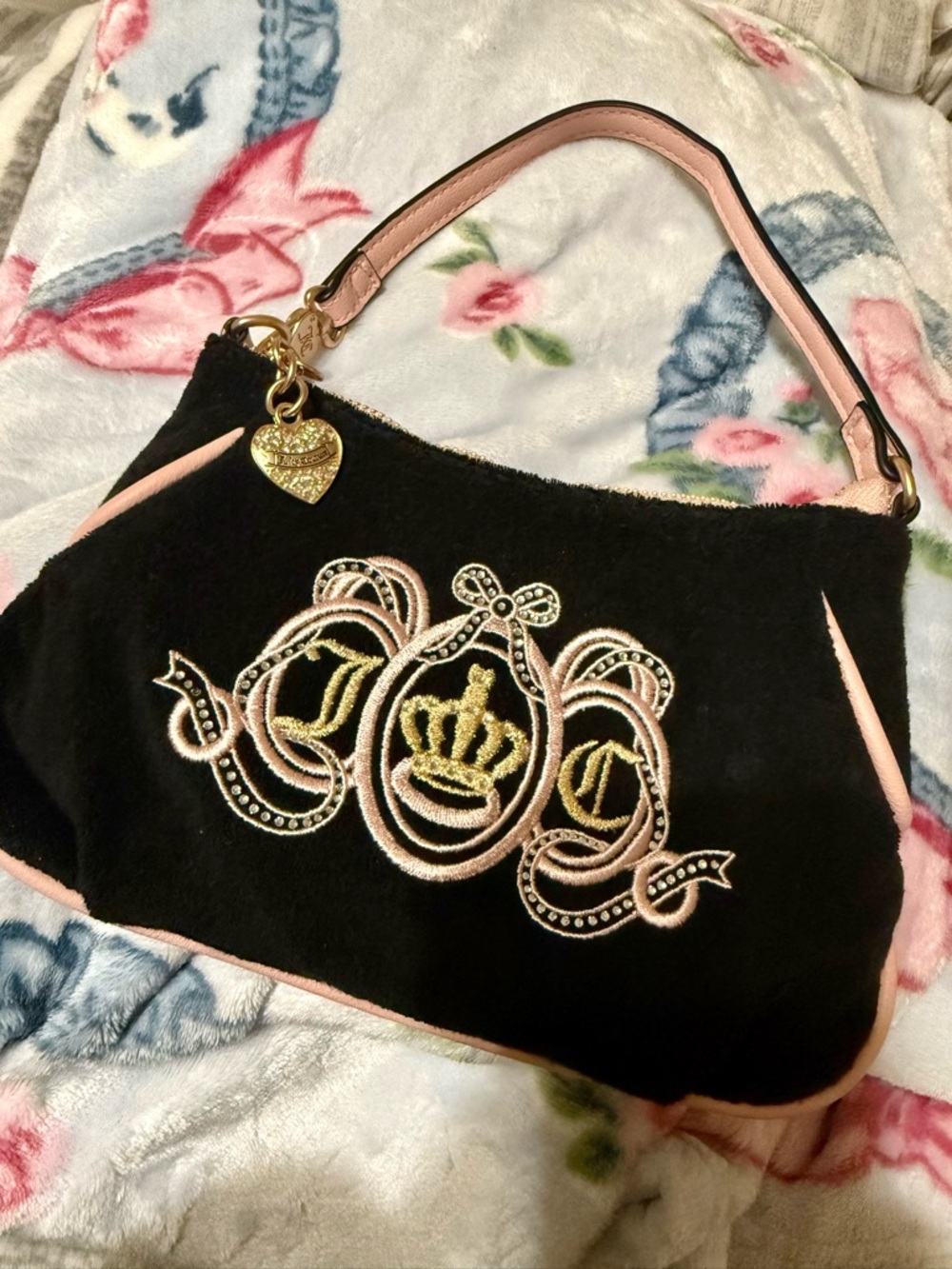 Juicy Couture black and pink wristlet